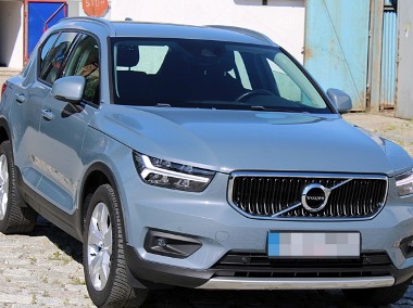 Volvo XC40-1