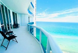 Dom Sunny Isles Beach