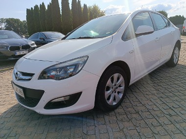Opel Astra J 1,6 benzyna 115KM salon polska-1