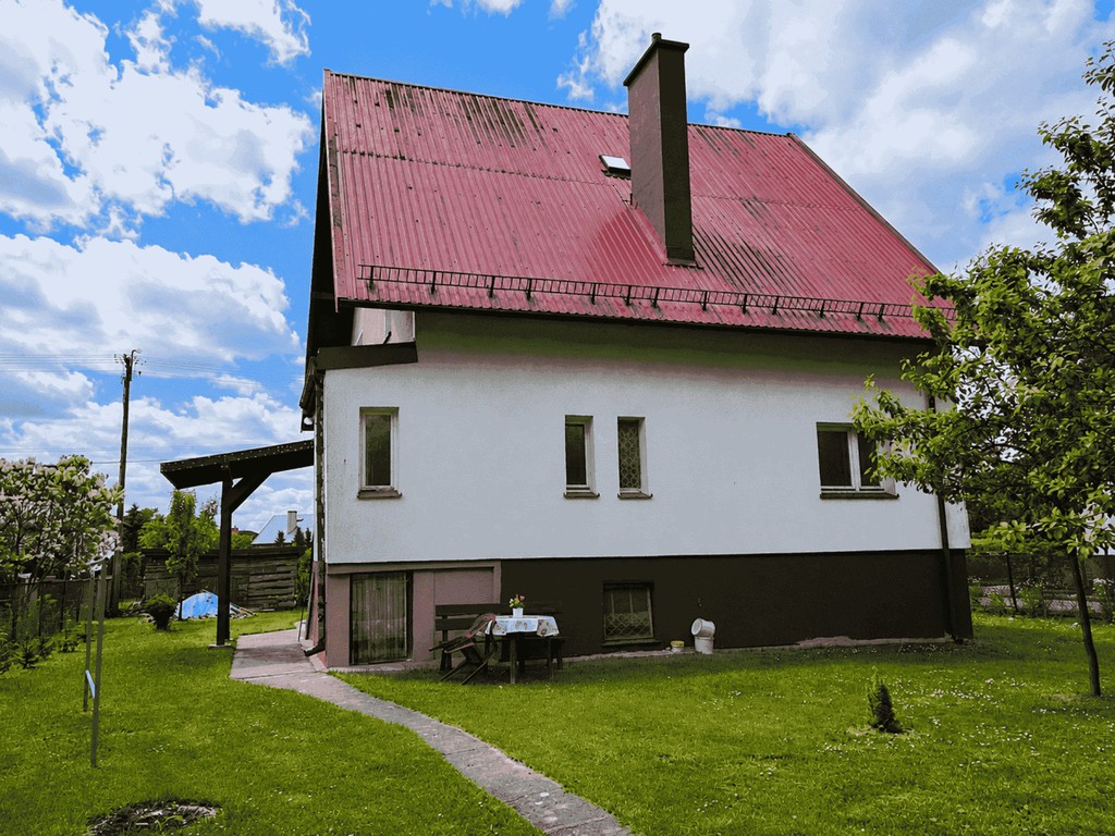Z dużym potencjałem w Łukcie | 5 pokoi | działka 796 m² | świetna lokalizacja - Widok 2