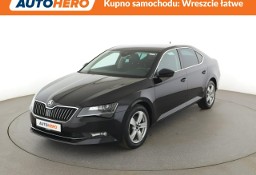 Skoda Superb III DSG bi-xenon/LED navi klima auto grzane fotele hak asystenci