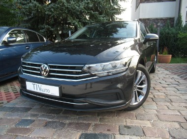 Volkswagen Passat B8 BEZWYPADKOWY NAWIGACJA AppConnect Pod. Fotele Salon Polska Serwis FV-1