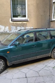 2.	Volkswagen passat 1.8 kat kombi-2