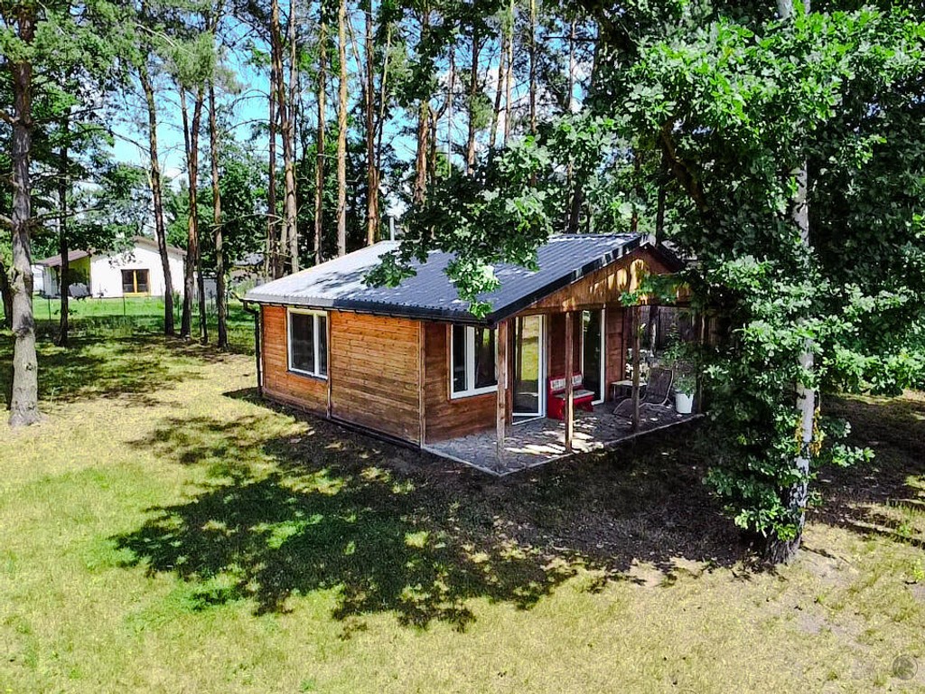 Działka rekreacyjna z domkiem, 180 tyś, Lutomiersk, łódzkie