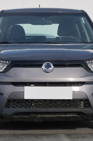 Ssangyong Tivoli I , Serwis ASO, Klima, Tempomat, Parktronic,-2