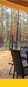 Rezydencja w nowoczesnym stylu w lesie sosnowym-4