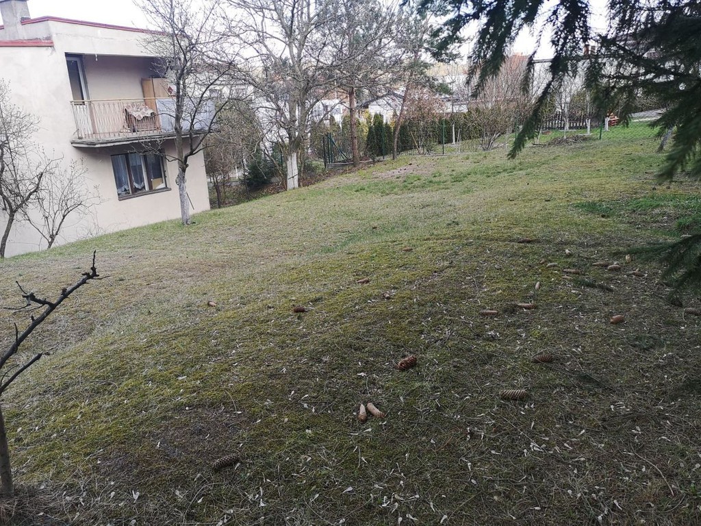 Okazjaz inwestorska! Dom z dużą działką w centrumG - Widok 2