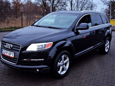 Audi Q7 I-1