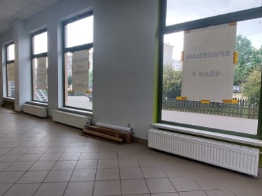 Lokal na sprzedaż Białołęka 77,70 m2-1