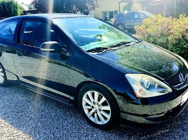 Honda civic    2005 r    1.4 benz-1