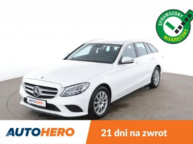 Mercedes-Benz Klasa C W205 GRATIS! Pakiet Serwisowy o wartości 900 zł!-1