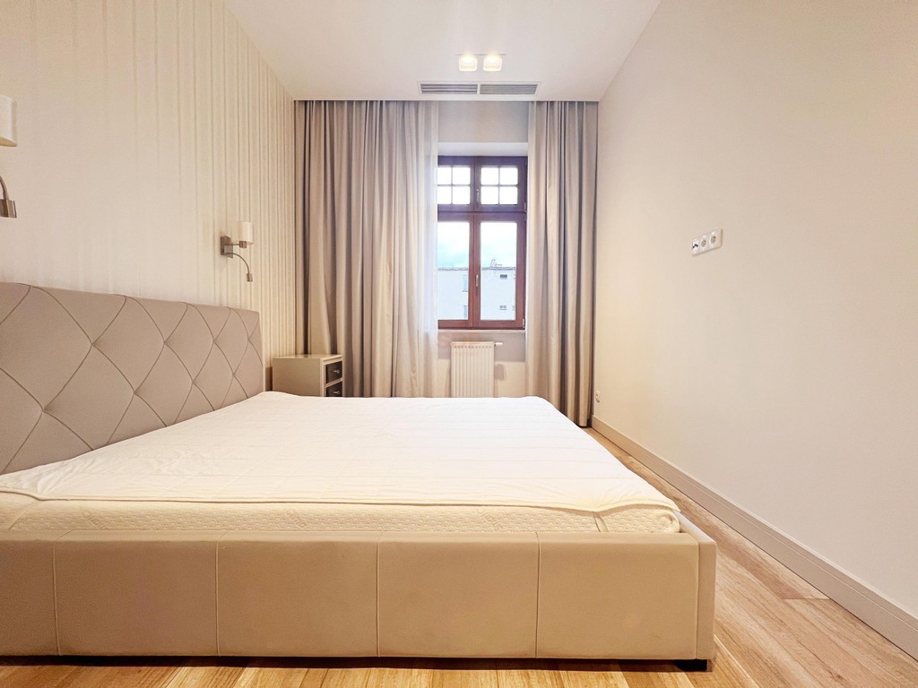 Apartament przy Włodkowica - Widok 4