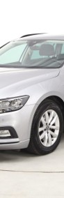 Volkswagen Passat B8 , Automat, Navi, Klimatronic, Tempomat, Parktronic,-3