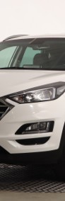 Hyundai Tucson , Salon Polska, Klimatronic, Tempomat, Parktronic,-3