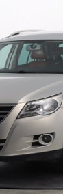 Volkswagen Tiguan , Salon Polska, DSG, Skóra, Klimatronic,-3