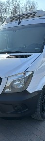 Mercedes-Benz Sprinter-3