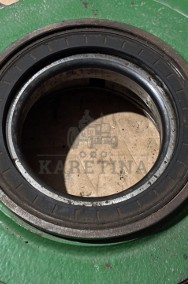 John Deere Piasta Przedniej Osi 75506037619 755.06.037.61.9 L171991-2