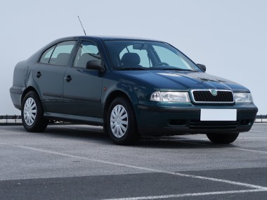 Skoda Octavia I , GAZ, HAK-1