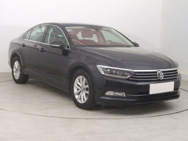 Volkswagen Passat B8 , Salon Polska, Navi, Klimatronic, Tempomat, Parktronic,-1