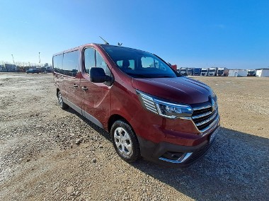 Renault Trafic-1