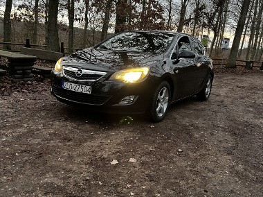 Opel Astra J 1.7 CDTI 2010 110KM-1