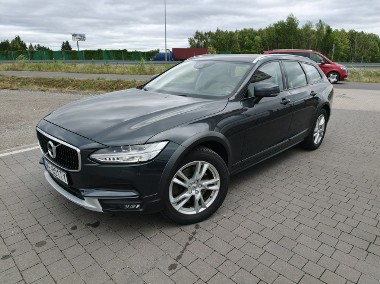 Volvo V90 II V90 Cross Country-1