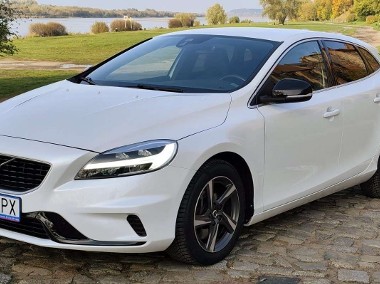 Volvo V40 II-1