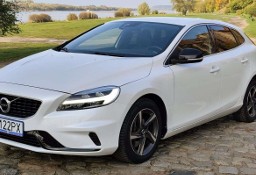 Volvo V40 II
