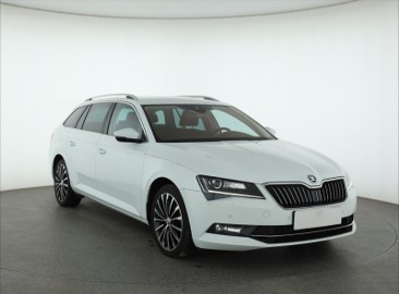 Skoda Superb III , 190 KM, Automat, Navi, Xenon, Bi-Xenon, Klimatronic,
