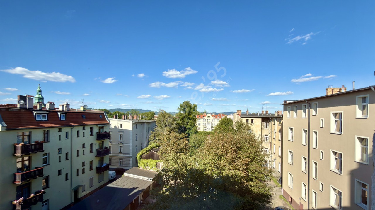 64 m² przy deptaku | Jelenia Góra
