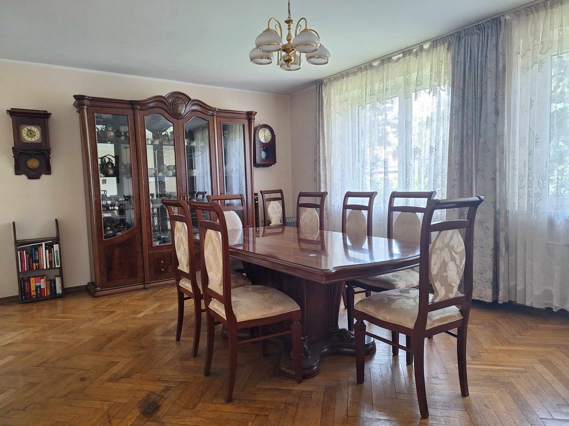 Dom wolnostojący w dobrej lokalizacji