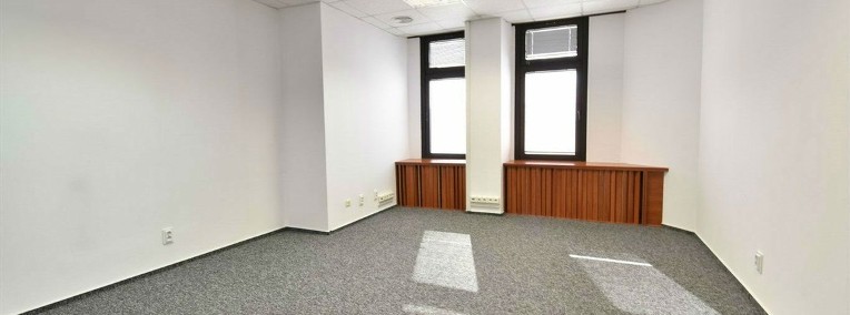 Lokal biurowy 18 m2, 1p/8, al. Solidarności-1