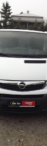 Opel Vivaro-3