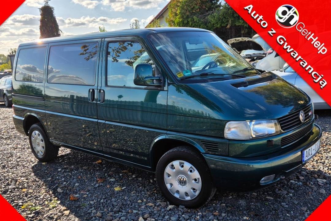 Volkswagen Multivan VR6 z LPG z Niemiec Lodówka Stolik Łóżko Klimatronic