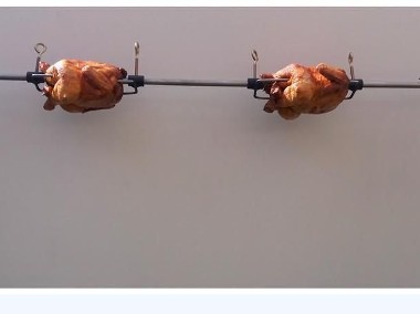 Rożen ogrodowy grill na kurczaki kuty ozdoba ruszt-1