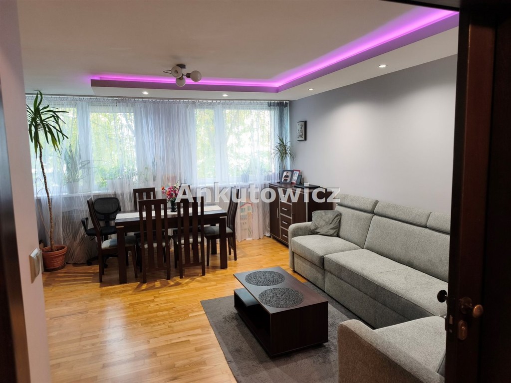 Mieszkanie na sprzedaż, 4 pokoje, 69 m², Ustronie
