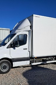 Mercedes-Benz Sprinter-2