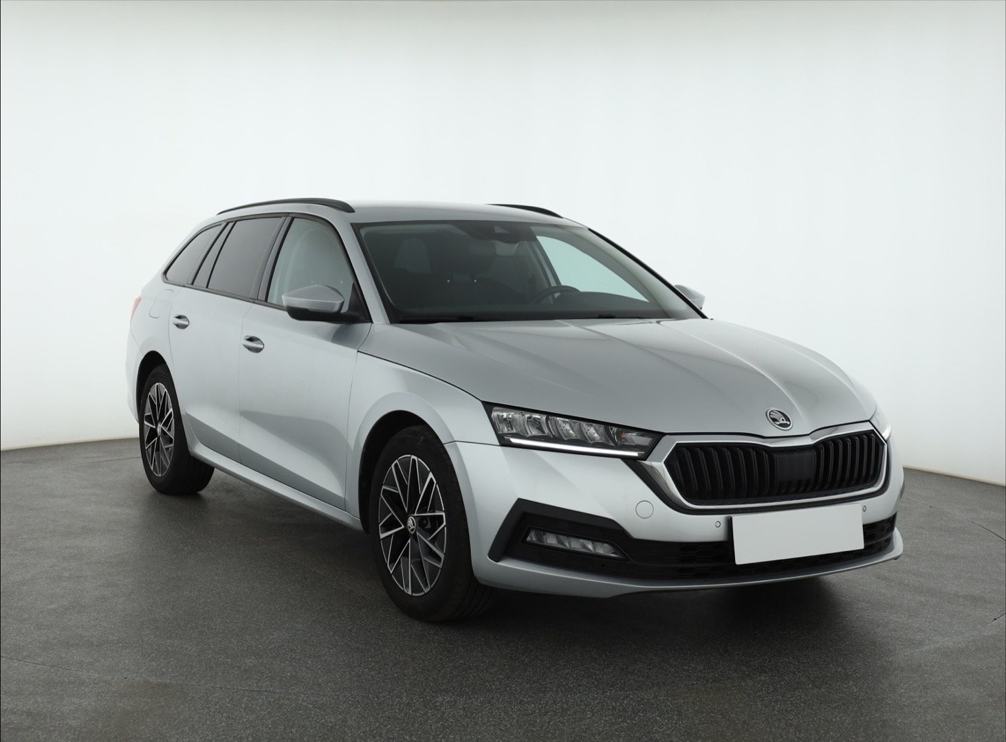 Skoda Octavia IV , Salon Polska, Klimatronic, Tempomat, Parktronic