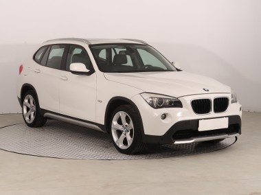 BMW X1 I (E84) , Skóra, Navi, Xenon, Bi-Xenon, Klimatronic, Parktronic,-1