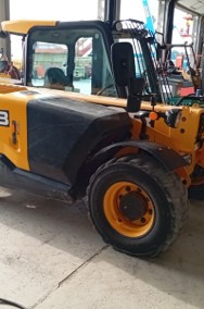 Mała zwinna Ładowarka Teleskopowa JCB  525-60-2