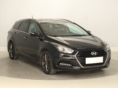 Hyundai i40 , Klimatronic, Tempomat, Parktronic, Podgrzewane siedzienia-1
