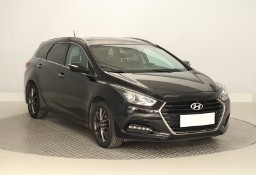 Hyundai i40 , Klimatronic, Tempomat, Parktronic, Podgrzewane siedzienia