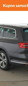 Volkswagen LT Passat Alltrack 2.0TDI Automat 4Motion Navi AktTempomat Virtual GrzaneFotele-4