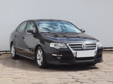 Volkswagen Passat B6 , Klimatronic, Tempomat, Parktronic, Podgrzewane siedzienia,-1
