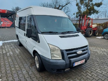 Ford Transit V 2,2 D 110 KM 6 osobowy