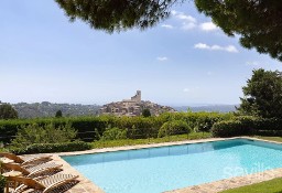 Dom Saint-Paul-De-Vence