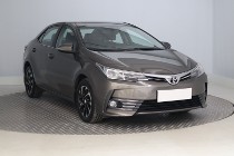 Toyota Corolla XI , Salon Polska, Klimatronic