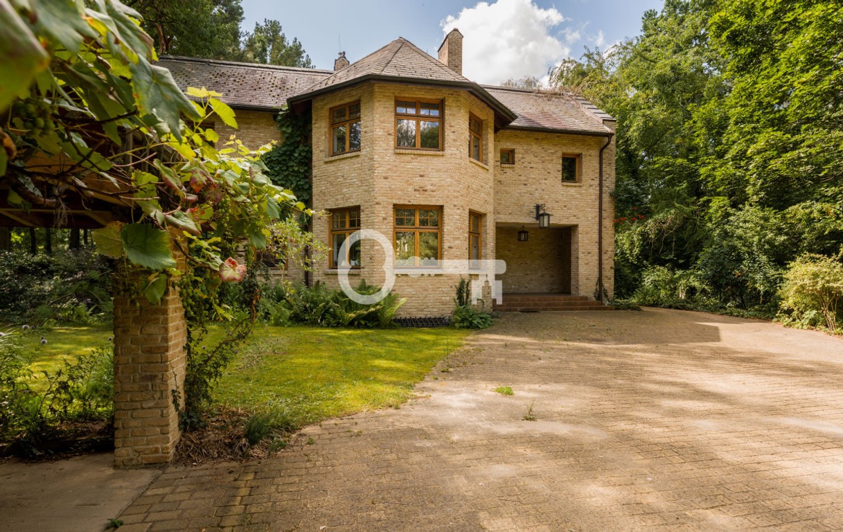 Dom na sprzedaż, 8 pokoi, 530 m², Brwinów