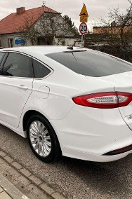 Ford Fusion-2