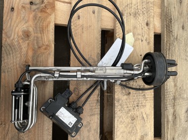 Claas Jaguar Lexion Tucano Xerion - czujnik poziomu jakości AdBlue 0007732073-1